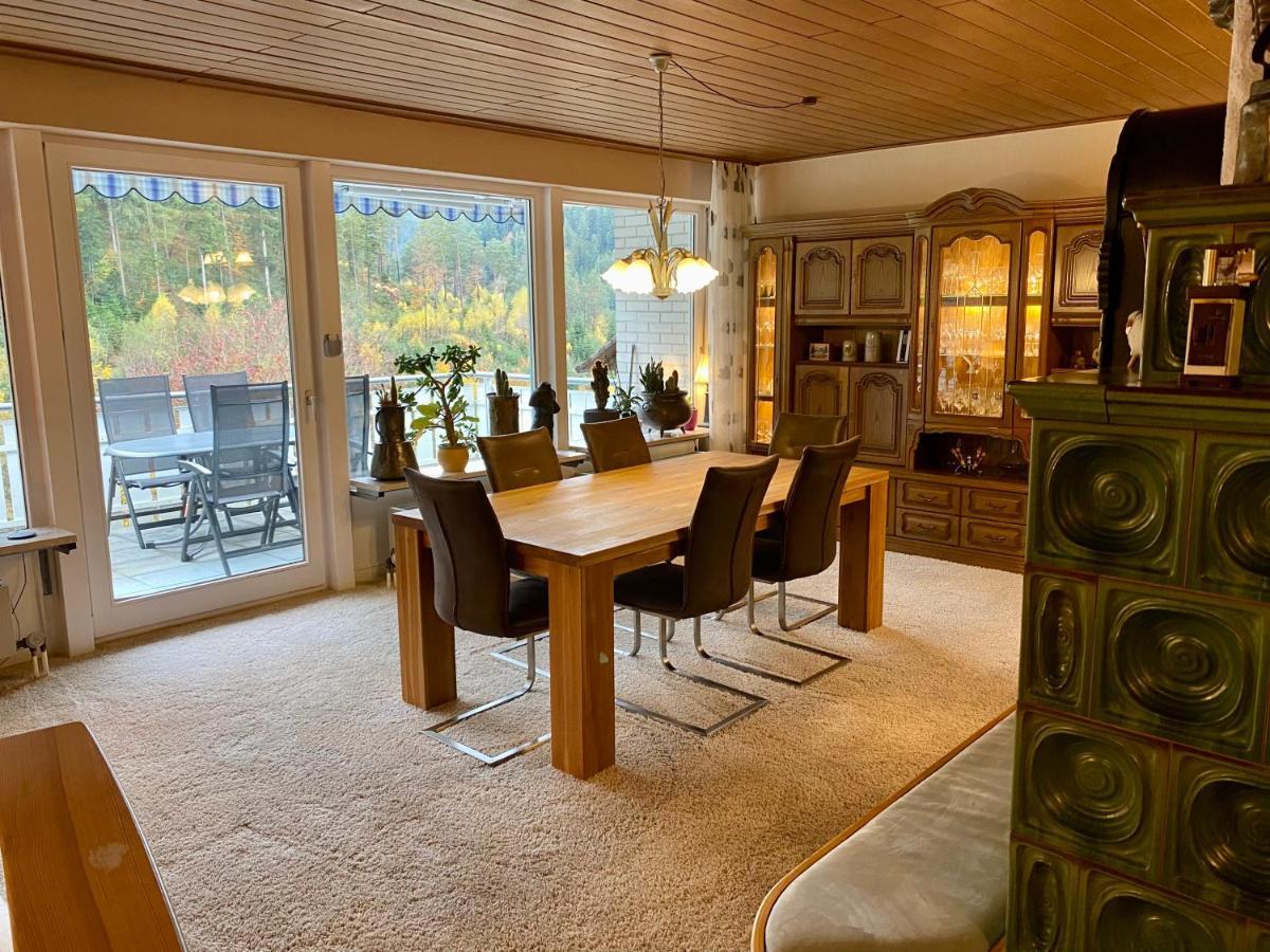 Ferienwohnung Zur Bierliebe - Mit Toller Aussicht Im Herzen Des Schwarzwaldes Hornberg Esterno foto