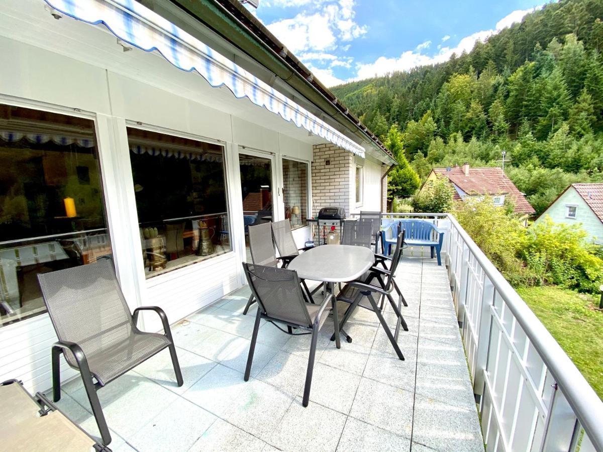 Ferienwohnung Zur Bierliebe - Mit Toller Aussicht Im Herzen Des Schwarzwaldes Hornberg Esterno foto